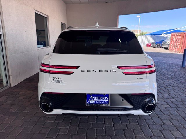Used 2023 Genesis GV70 2.5T w/ Sport Prestige Package AWD/4WD image 4