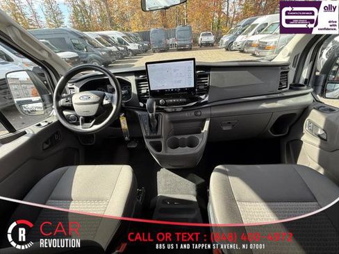 Used 2023 Ford Transit 350 XLT image 11