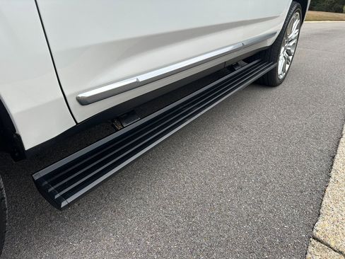 Used 2025 GMC Yukon Denali w/ Denali Reserve Package image 60