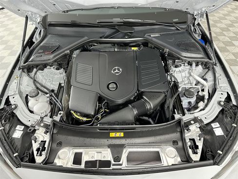 Used 2025 Mercedes-Benz E 350 Sedan image 31