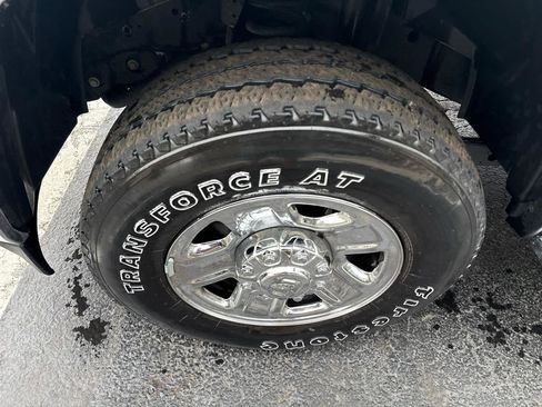 Used 2024 RAM 3500 Tradesman w/ Chrome Appearance Group AWD/4WD image 12