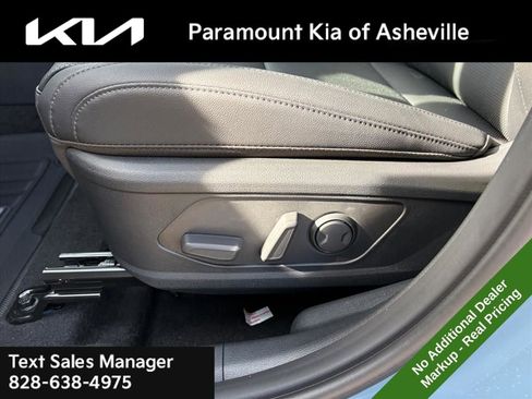 New 2026 Kia Sportage EX image 19