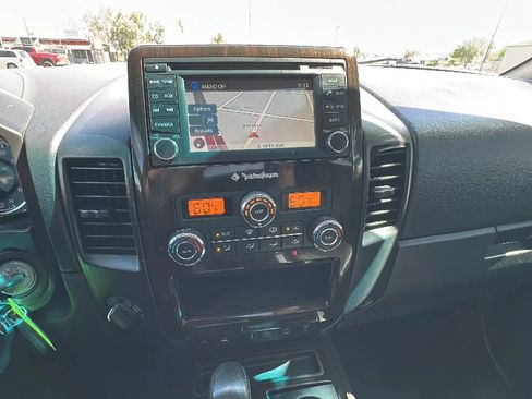 Used 2013 Nissan Titan SL AWD/4WD image 13