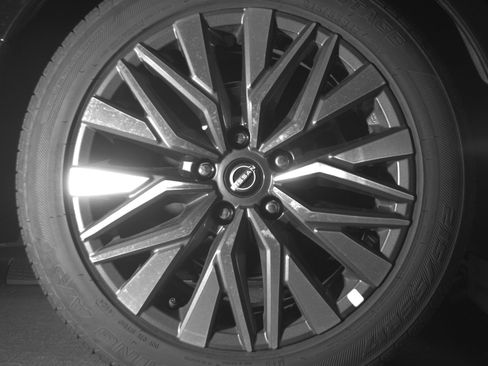 Used 2025 Nissan Altima 2.5 SV image 15