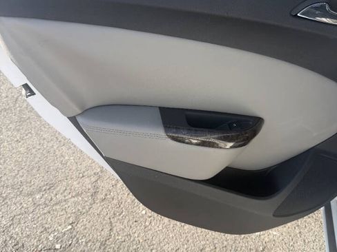 Used 2013 Buick Verano Convenience FWD image 9