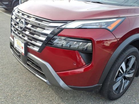 Certified 2024 Nissan Rogue SL image 7