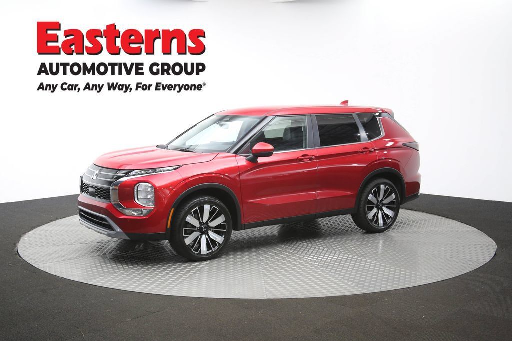 Used 2025 Mitsubishi Outlander SE AWD/4WD image 60