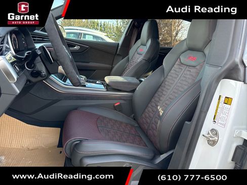 New 2026 Audi RS Q8 performance image 10