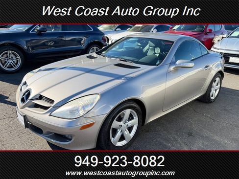 Used 2006 Mercedes-Benz SLK 280 w/ Entertainment Pkg image 6