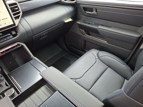 New 2026 Toyota Tundra Platinum AWD/4WD image 11