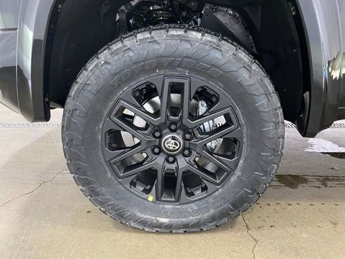 New 2026 Toyota Tundra Limited AWD/4WD image 23