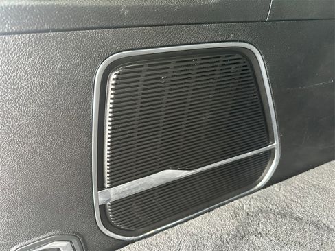 Used 2022 Jeep Wagoneer Series II w/ Premium Group I image 56