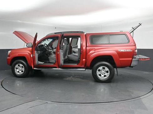 Used 2013 Toyota Tacoma 4x4 Double Cab w/ TRD Off-Road Pkg image 55