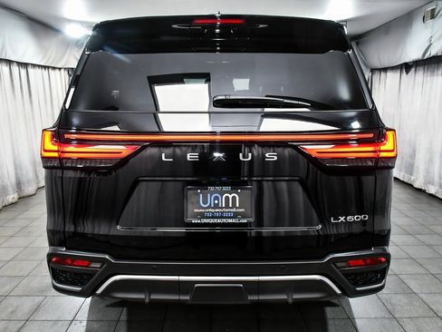 Used 2024 Lexus LX 600 F Sport image 5
