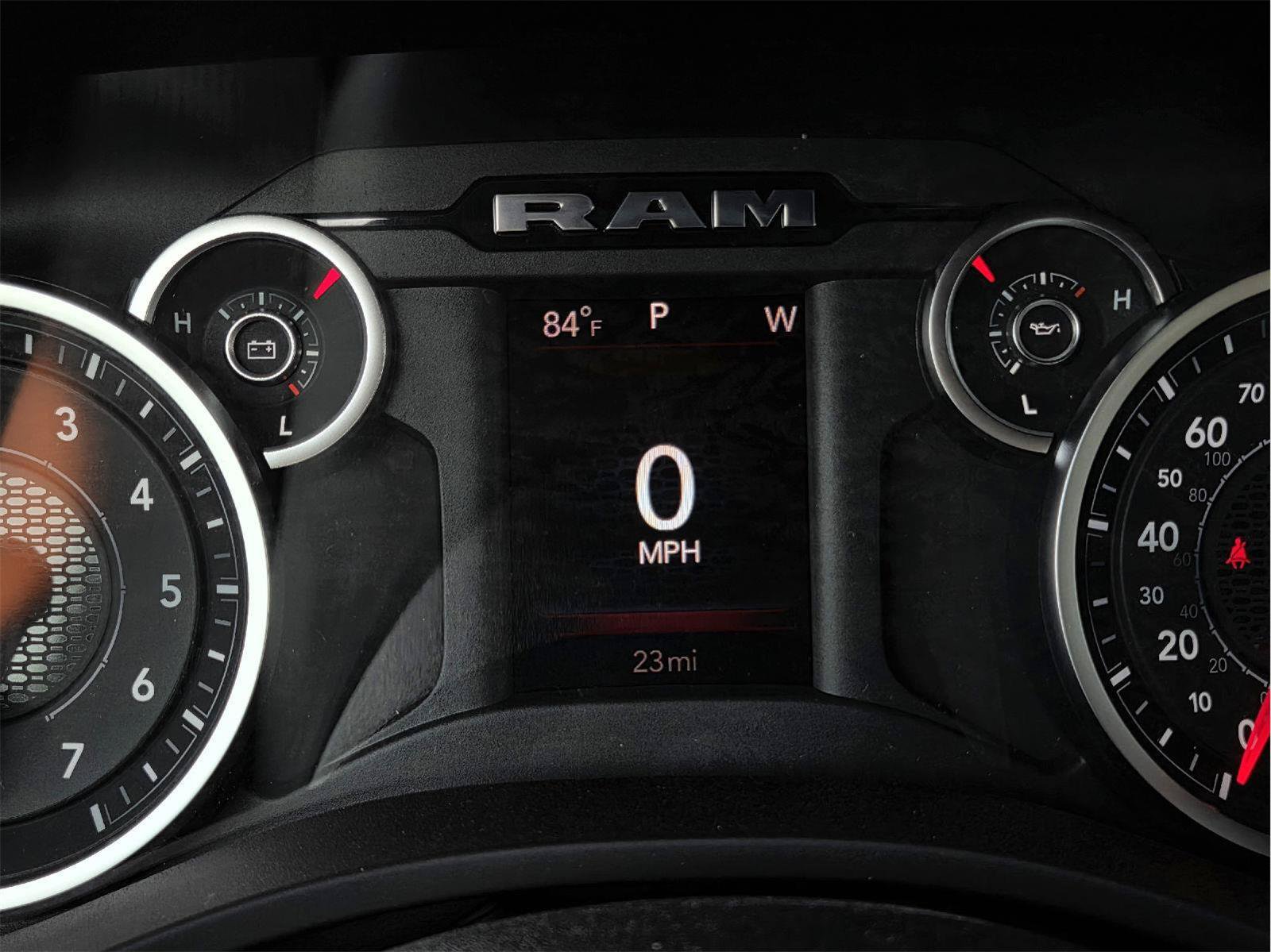 New 2026 RAM 1500 Express AWD/4WD image 18