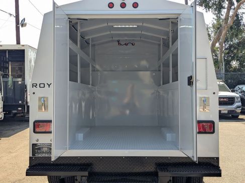 New 2025 GMC Savana 3500 w/ Power Convenience Package image 16