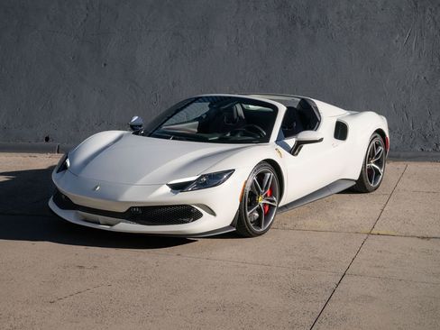 Used 2024 Ferrari 296 GTS image 5