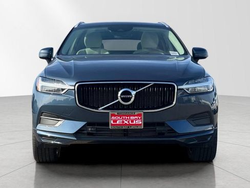Used 2020 Volvo XC60 T5 Momentum w/ Protection Package Premier image 9