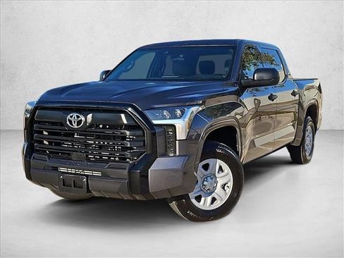 Used 2025 Toyota Tundra SR image 1