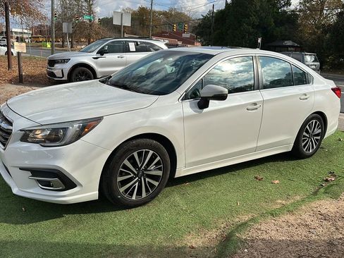 Used 2018 Subaru Legacy 2.5i Premium image 4