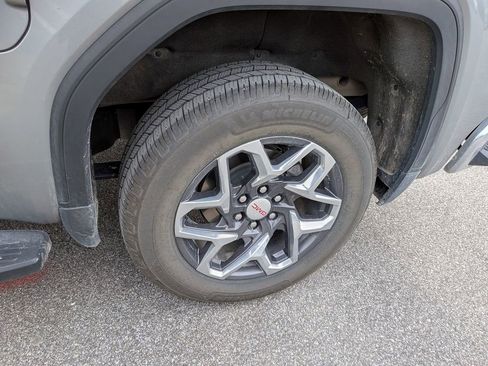 Certified 2024 GMC Sierra 1500 SLT w/ SLT Premium Plus Package image 5