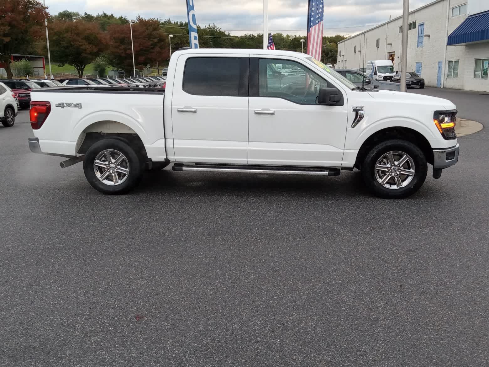 Used 2025 Ford F150 XLT w/ Equipment Group 301A Standard AWD/4WD image 7