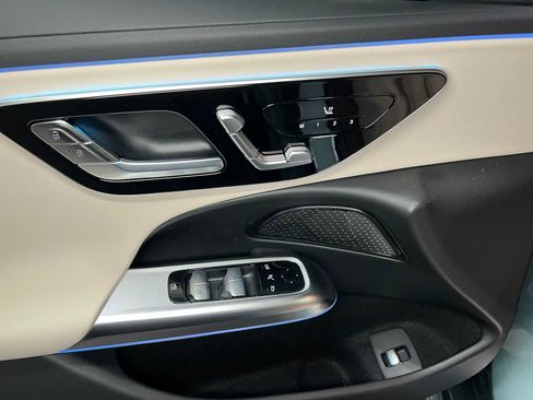 New 2026 Mercedes-Benz E 350 4MATIC Sedan image 21