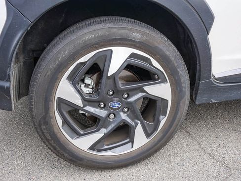 Used 2024 Subaru Crosstrek 2.5i Limited w/ Crosstrek Mirror Package AWD/4WD image 12