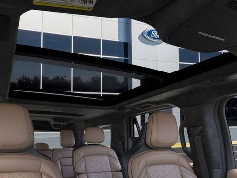 New 2025 Lincoln Navigator L Black Label image 43