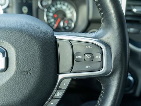 Used 2024 RAM 2500 Big Horn w/ Sport Appearance Package image 25