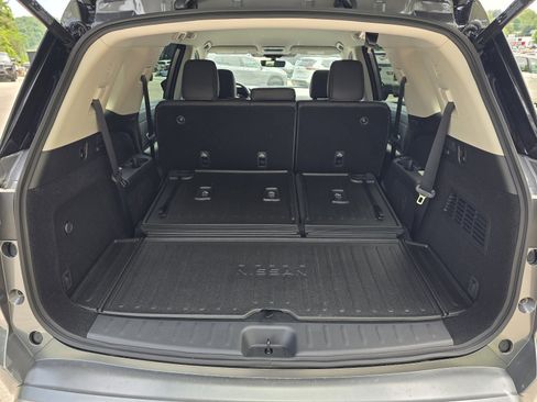New 2026 Nissan Pathfinder SL AWD/4WD image 25