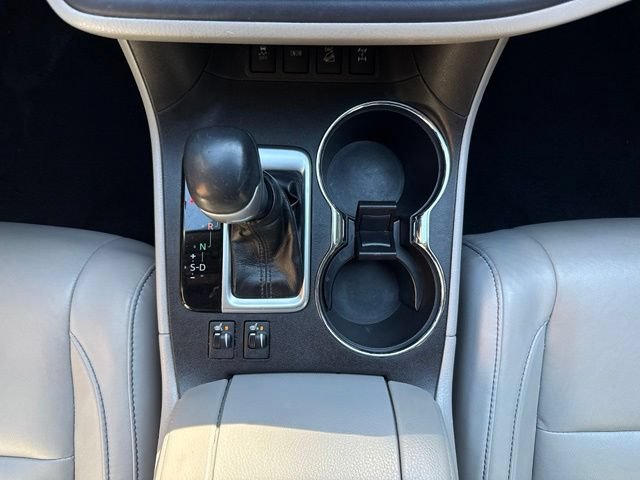 Used 2018 Toyota Highlander XLE AWD/4WD image 33
