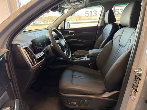 New 2026 Kia Sorento S image 17