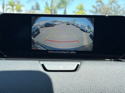 Used 2024 MAZDA CX-90 Plug-In Hybrid w/ Preferred AWD/4WD image 33