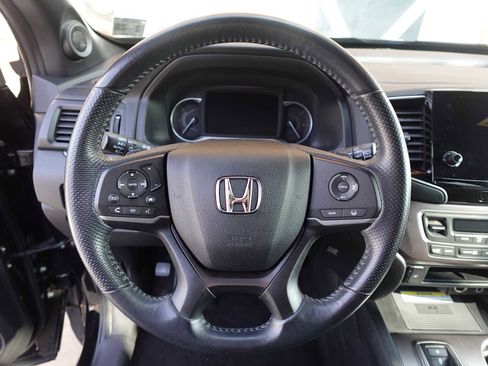 Certified 2023 Honda Passport EX-L image 16