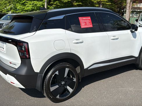 Used 2026 Nissan Kicks SR w/ SR Premium Package AWD/4WD image 26