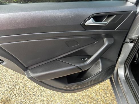 Used 2019 Volkswagen Jetta S FWD image 30