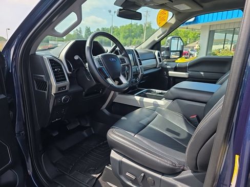 Used 2020 Ford F350 Lariat w/ Lariat Ultimate Package AWD/4WD image 25