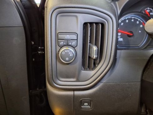 Used 2021 Chevrolet Silverado 1500 Custom RWD image 16