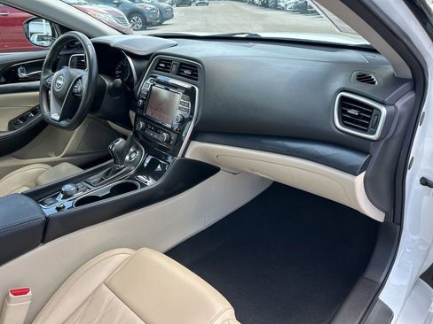 Certified 2023 Nissan Maxima Platinum w/ Sport Mat Group FWD image 46