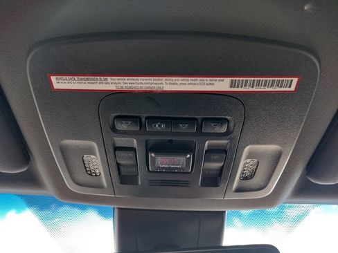 Used 2020 Toyota Avalon TRD image 29