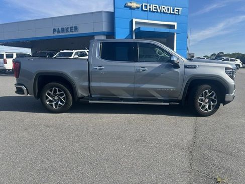 Used 2024 GMC Sierra 1500 SLT w/ SLT Premium Plus Package AWD/4WD image 4