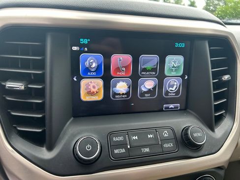 Used 2019 GMC Acadia Denali w/ Technology Package AWD/4WD image 25