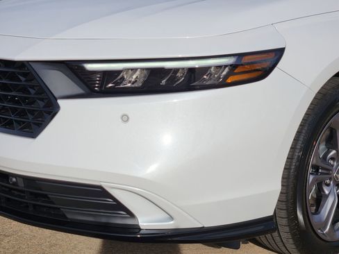 New 2025 Honda Accord EX-L image 9