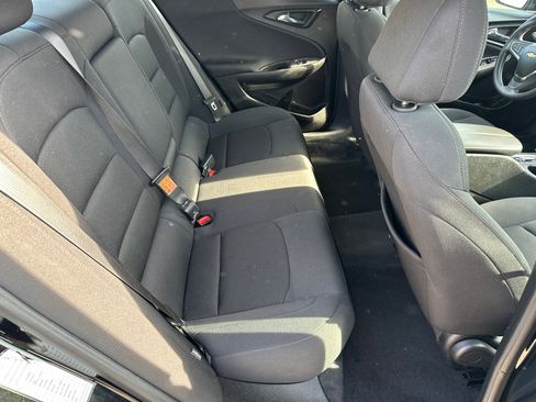 Used 2023 Chevrolet Malibu LT image 15