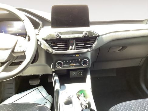 Used 2023 Ford Escape Active FWD image 11