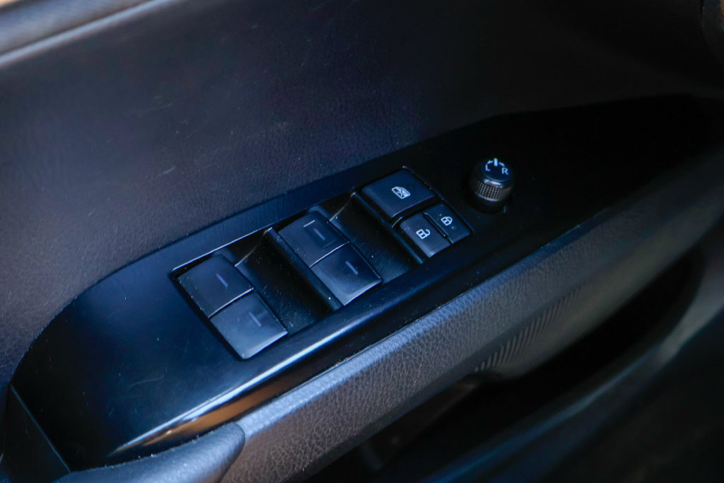 Used 2025 Toyota Camry LE FWD image 16