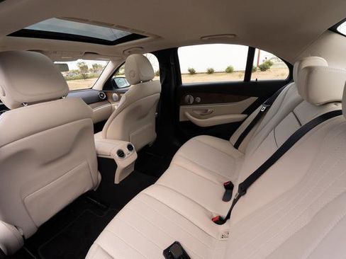 Used 2020 Mercedes-Benz E 350 Sedan image 28