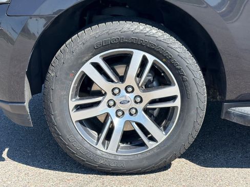 Used 2024 Ford Expedition Limited AWD/4WD image 28