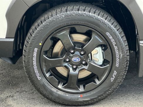 Used 2025 Subaru Forester Wilderness image 32